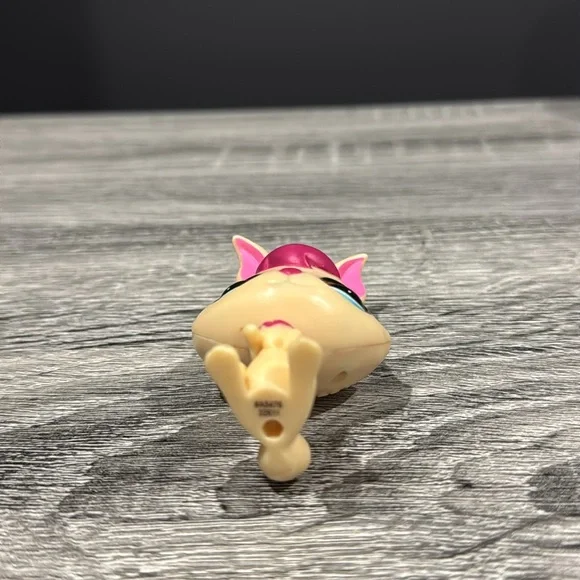 Littlest Pet Shop | #3500: Magic Motion Mom Bunny (2013) - Toy Figure - Picture 7 of 13